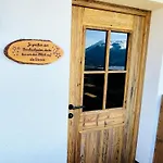 Alpenliebe Zillertal Apartment *